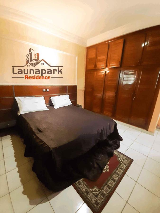 Launapark Residence Дуала Екстер'єр фото